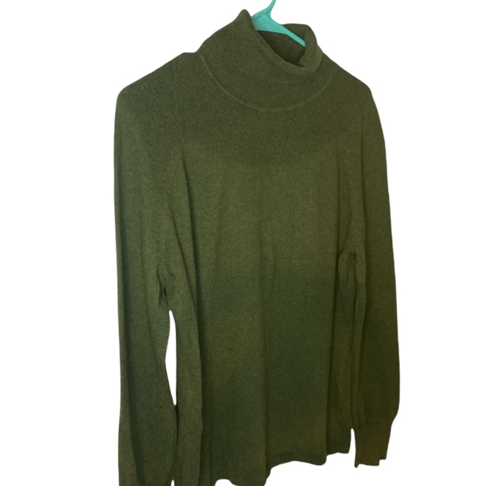 Woolrich Soft Green Turtleneck Cotton Sweater - Picture 2 of 6